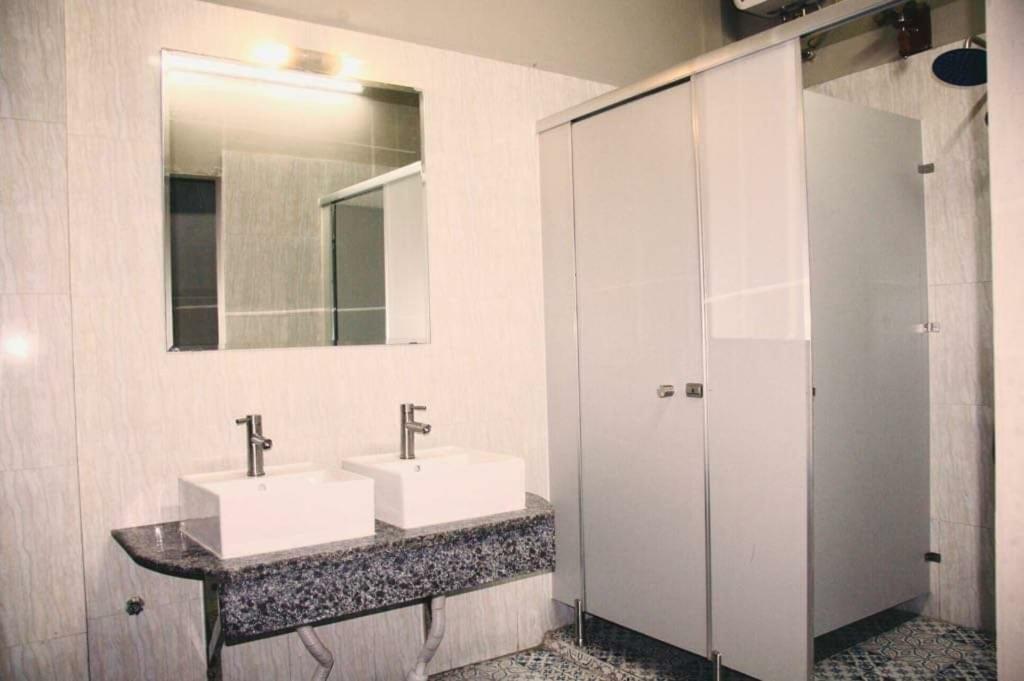 Hanoi Massive Hostel Luaran gambar
